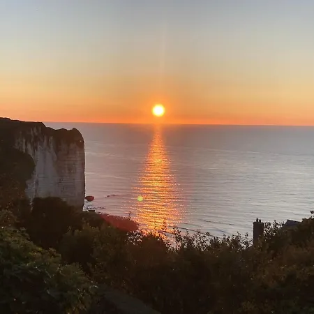 11 Personnes De 180m2, Vue Mer, A 10min D'etretat *